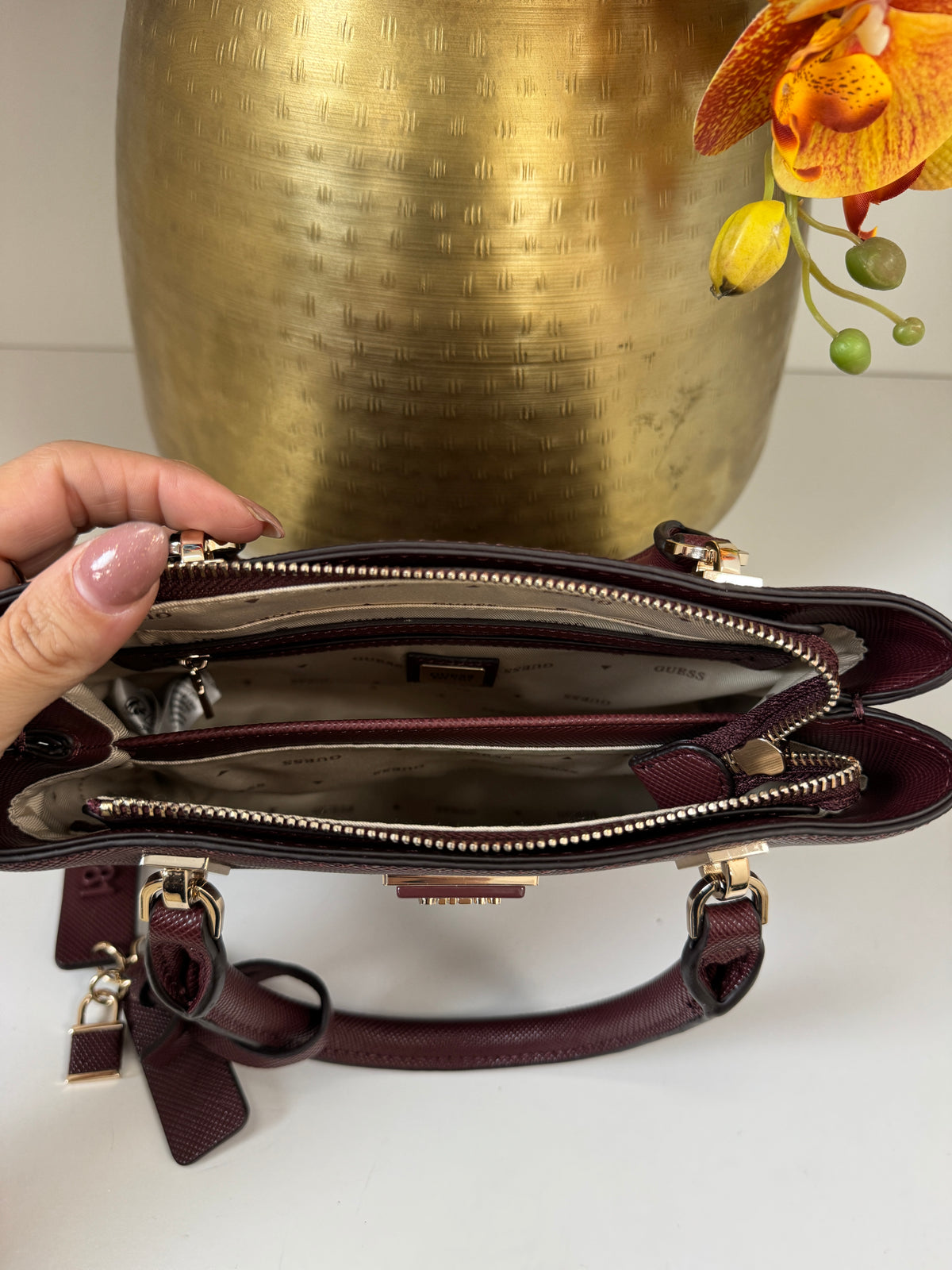 Satchel Noelle Burgundy Guess 1385