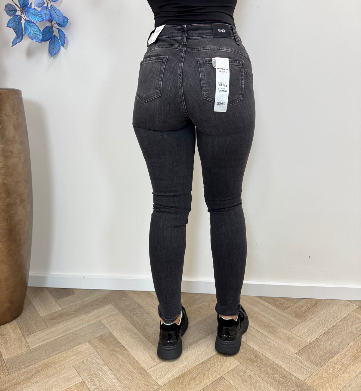 Perfect Jeans Divine High Waist Denim Black Liu Jo 2005