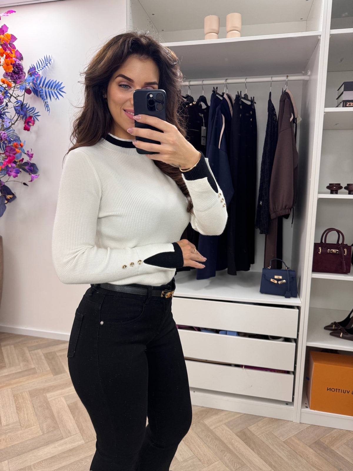 Top Hill White 5250