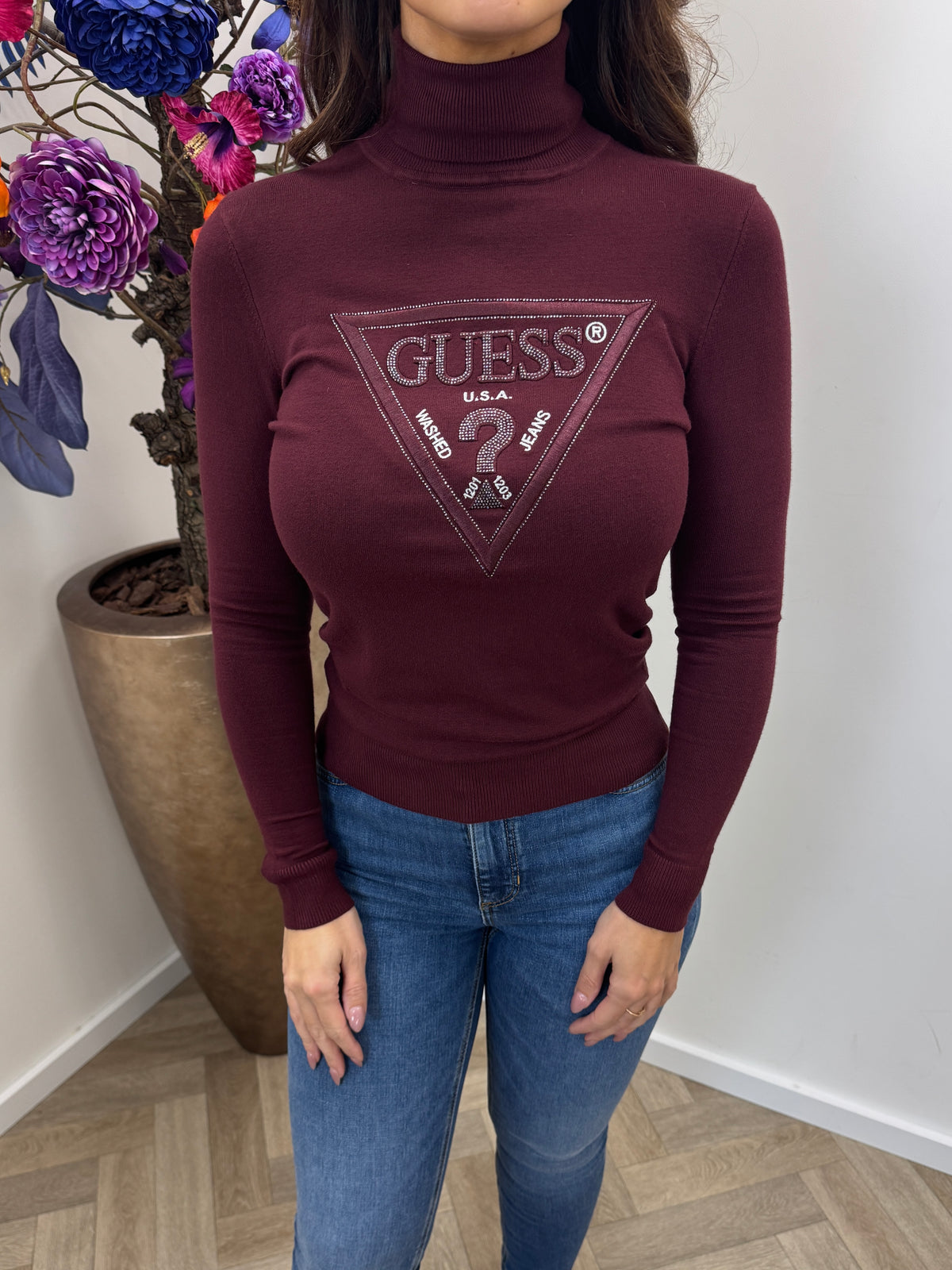 Col Top Hallie Wine Guess 1444