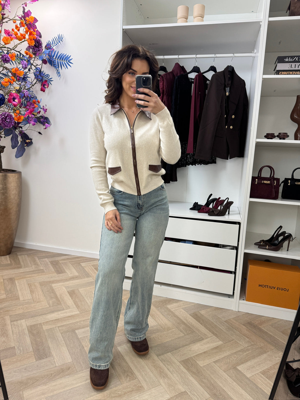 Top Leather Detail Apricot C16911