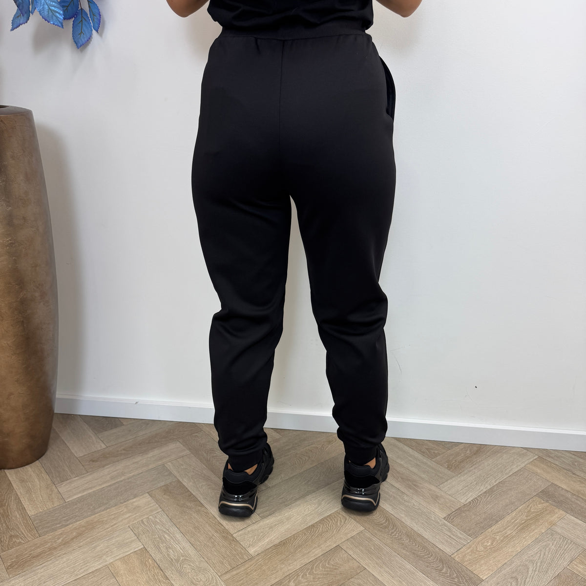 Jogger Fabrizia Black Guess 1407