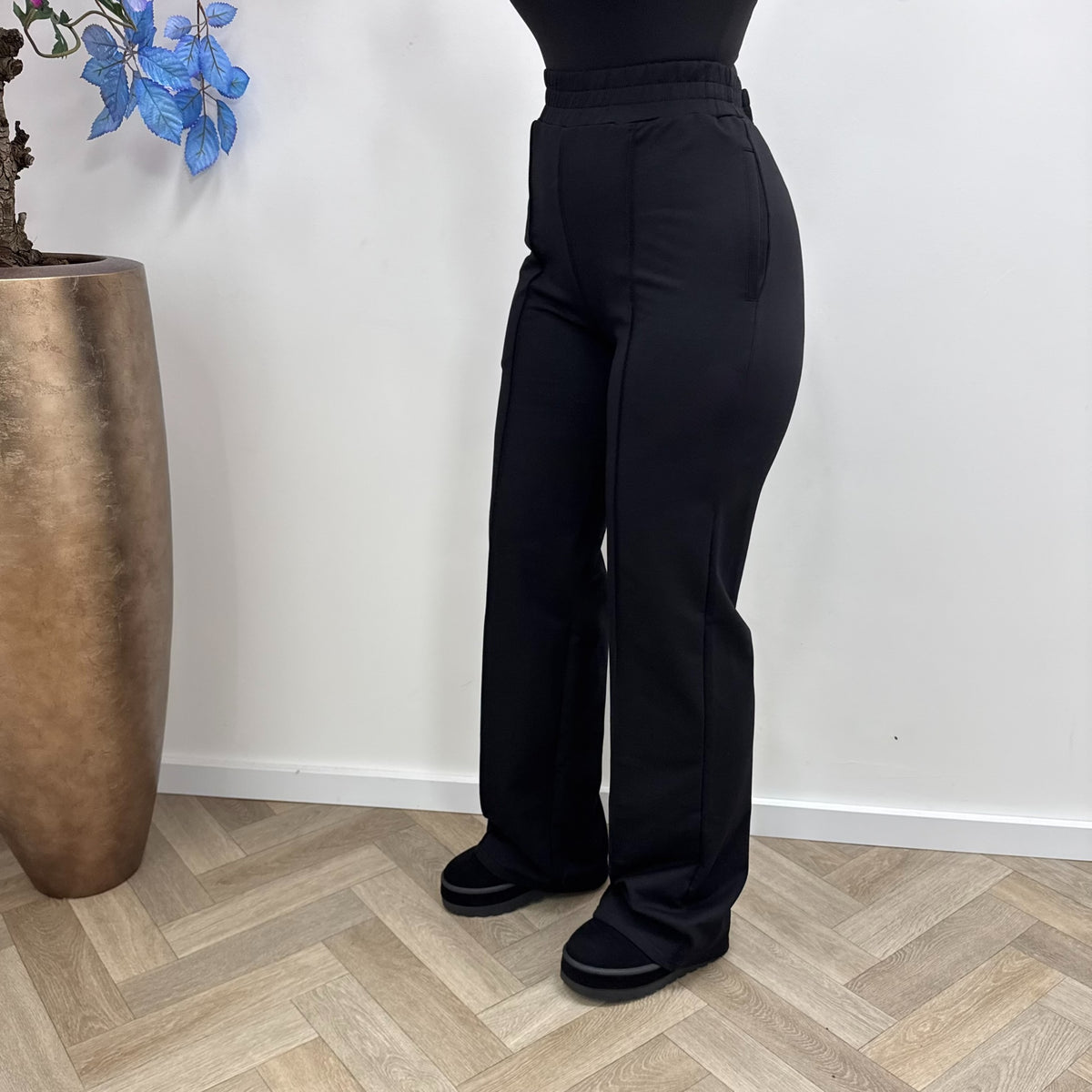Pants Straight By Swan Black HS6169