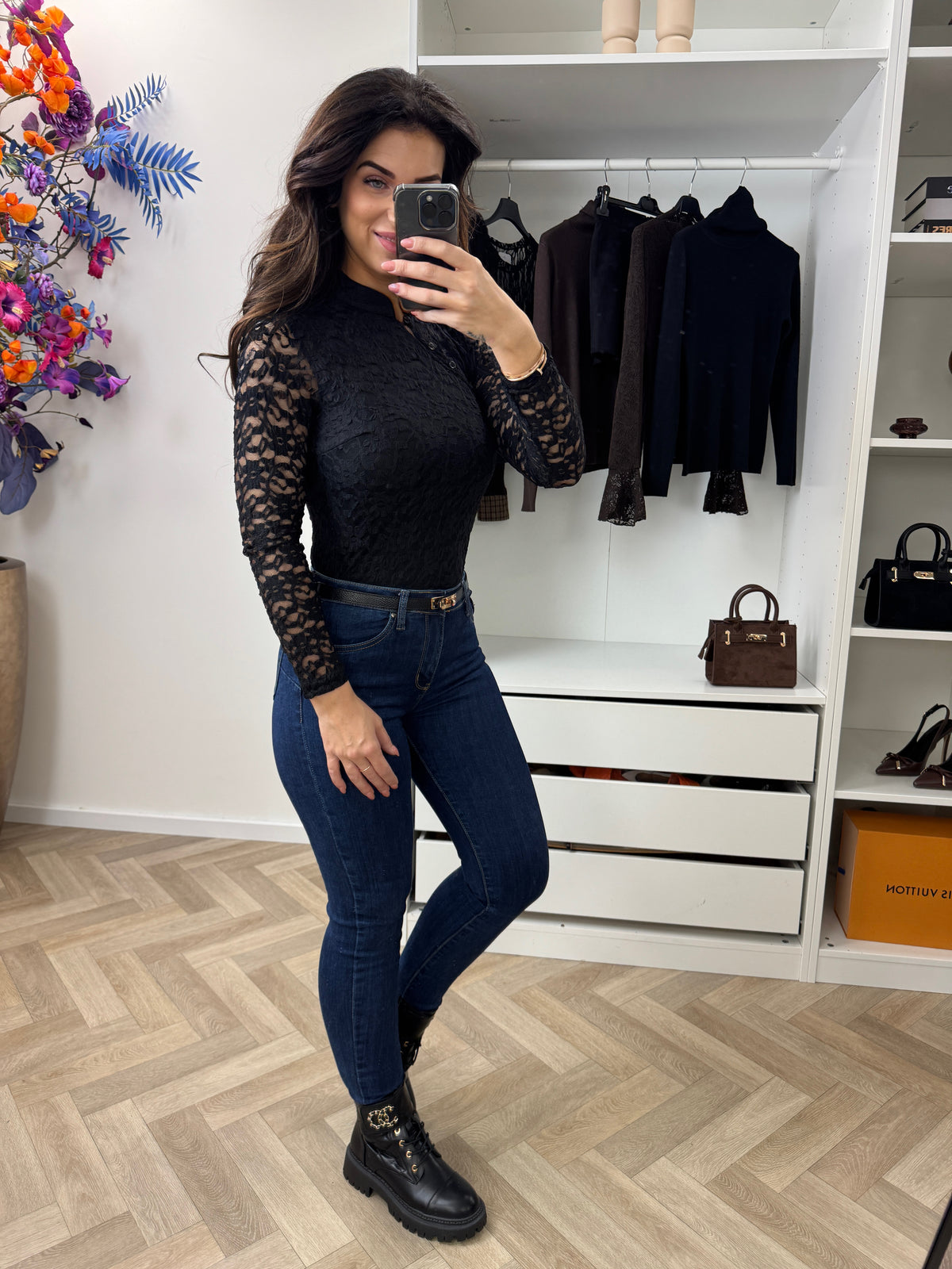 Top Ashley Lace TE561 Black