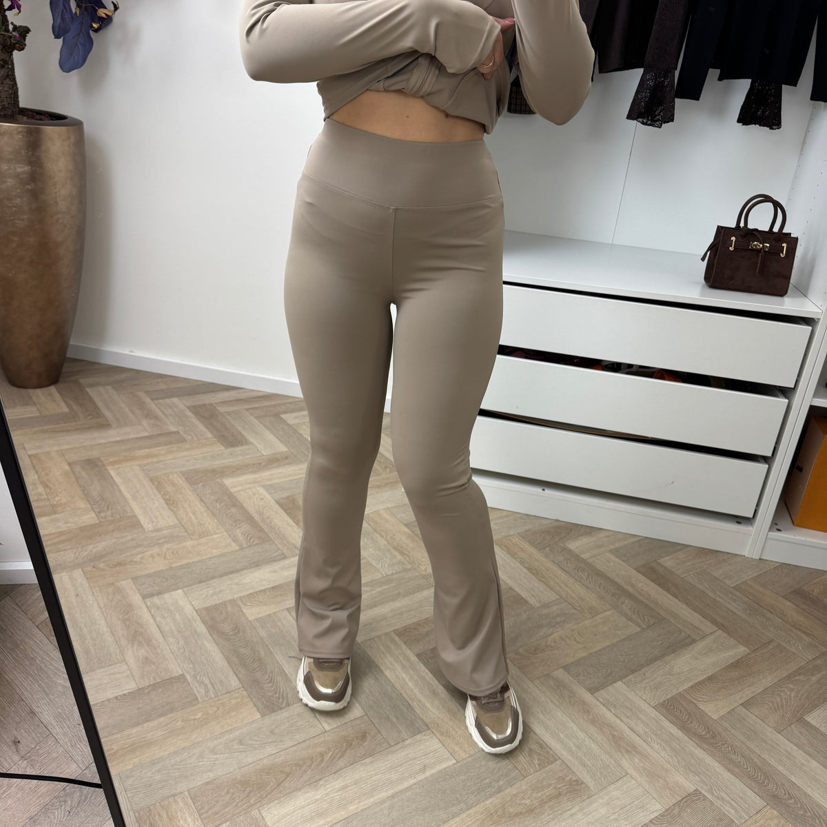 Sporty Set Stretch 980 Taupe