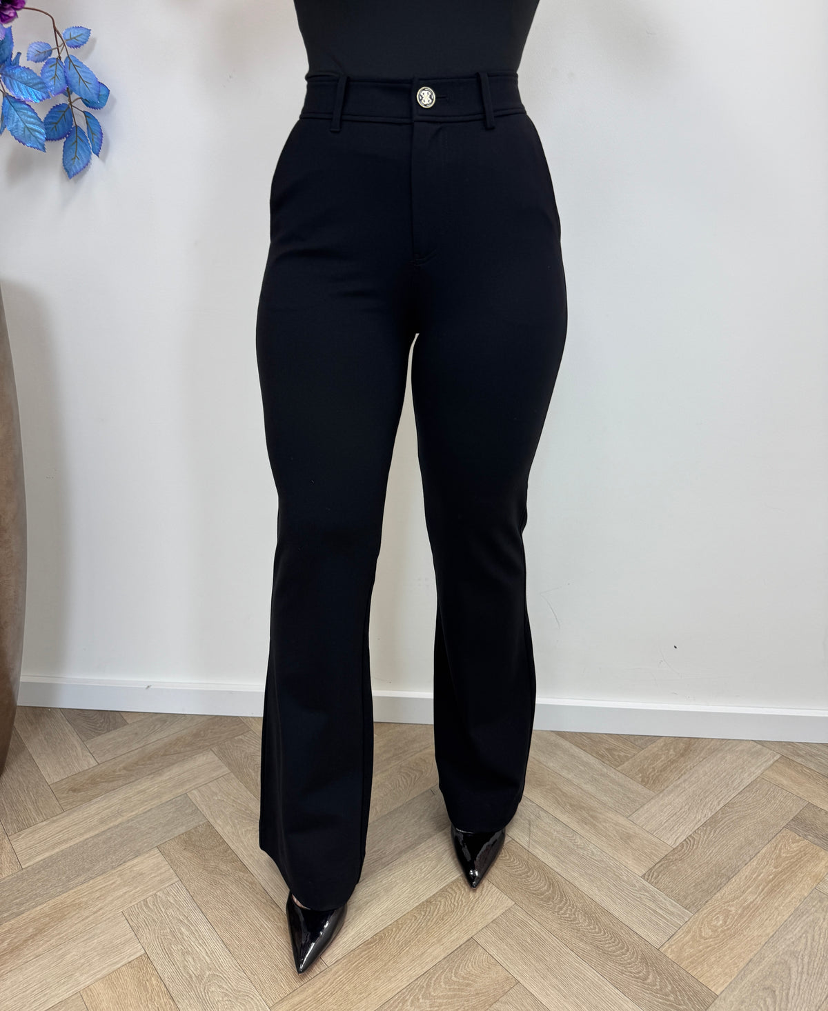 Flare Pants Chrissy Black Guess 1453