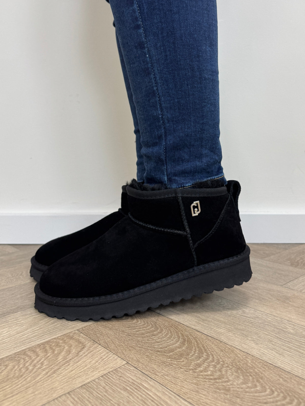 Mini Uggies Cow Suede Jill Black Liu Jo 2022