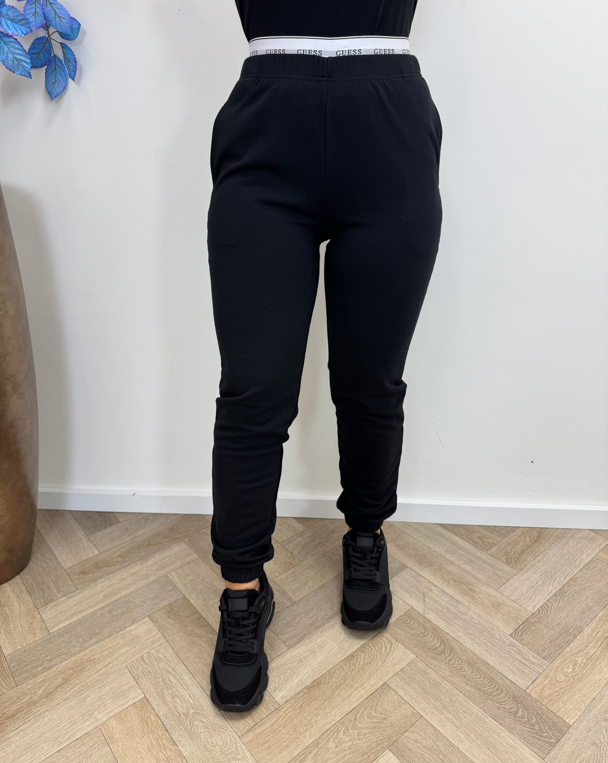 Pants Sofia Black Guess 1430