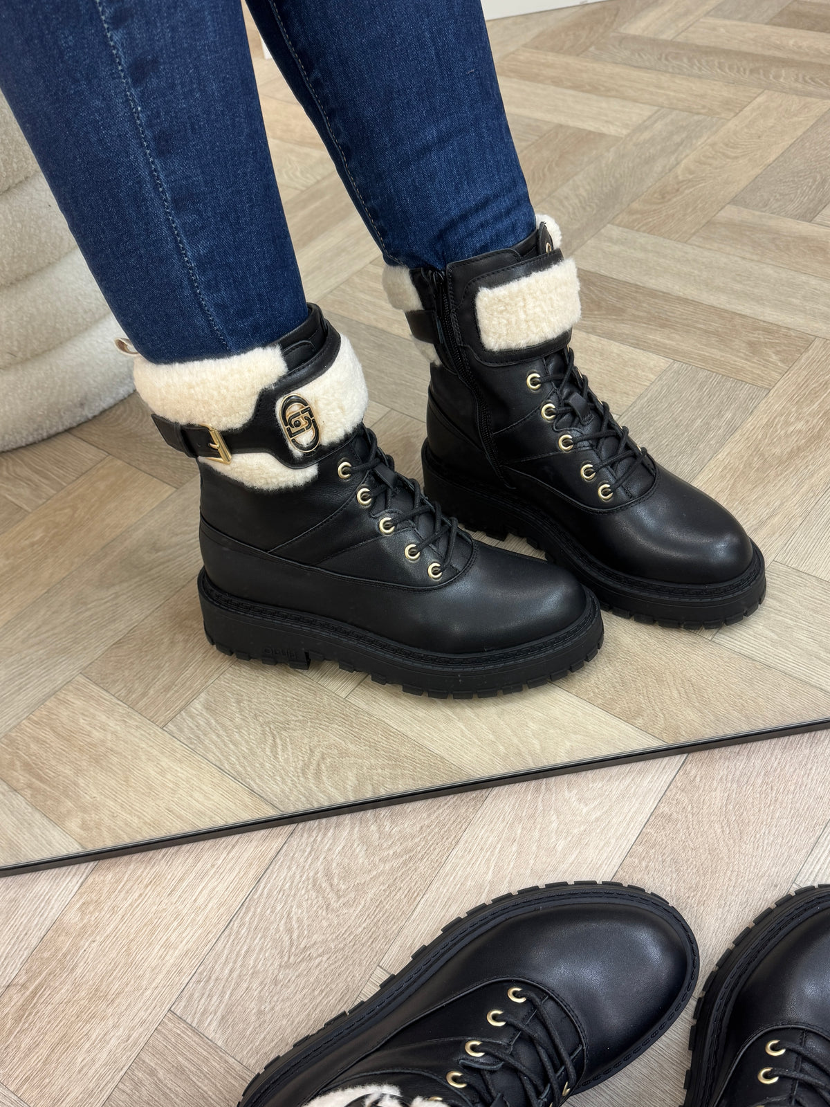 Ankle Boots Teddy Calf Leather Black Liu Jo 2020