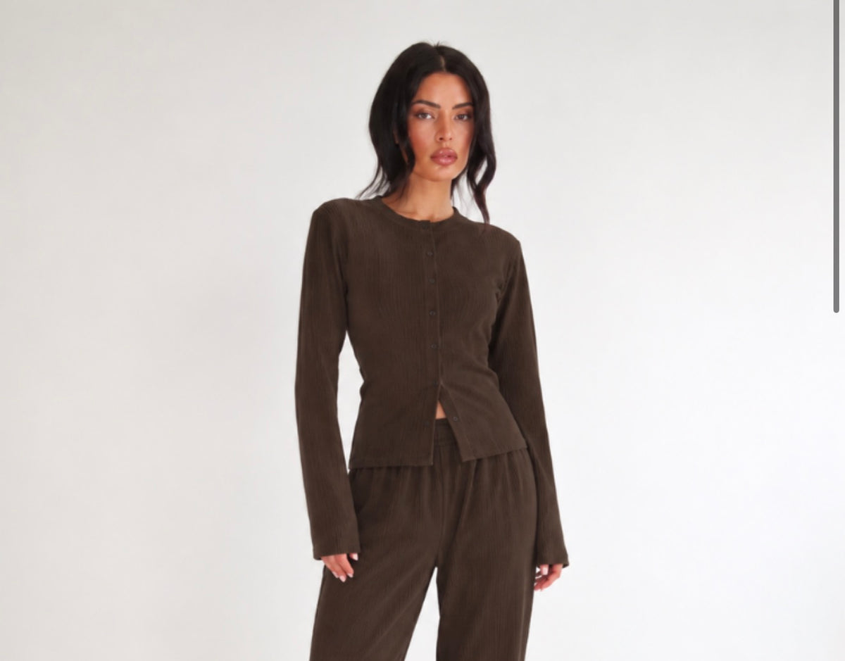 Hailey Button Top Cacao