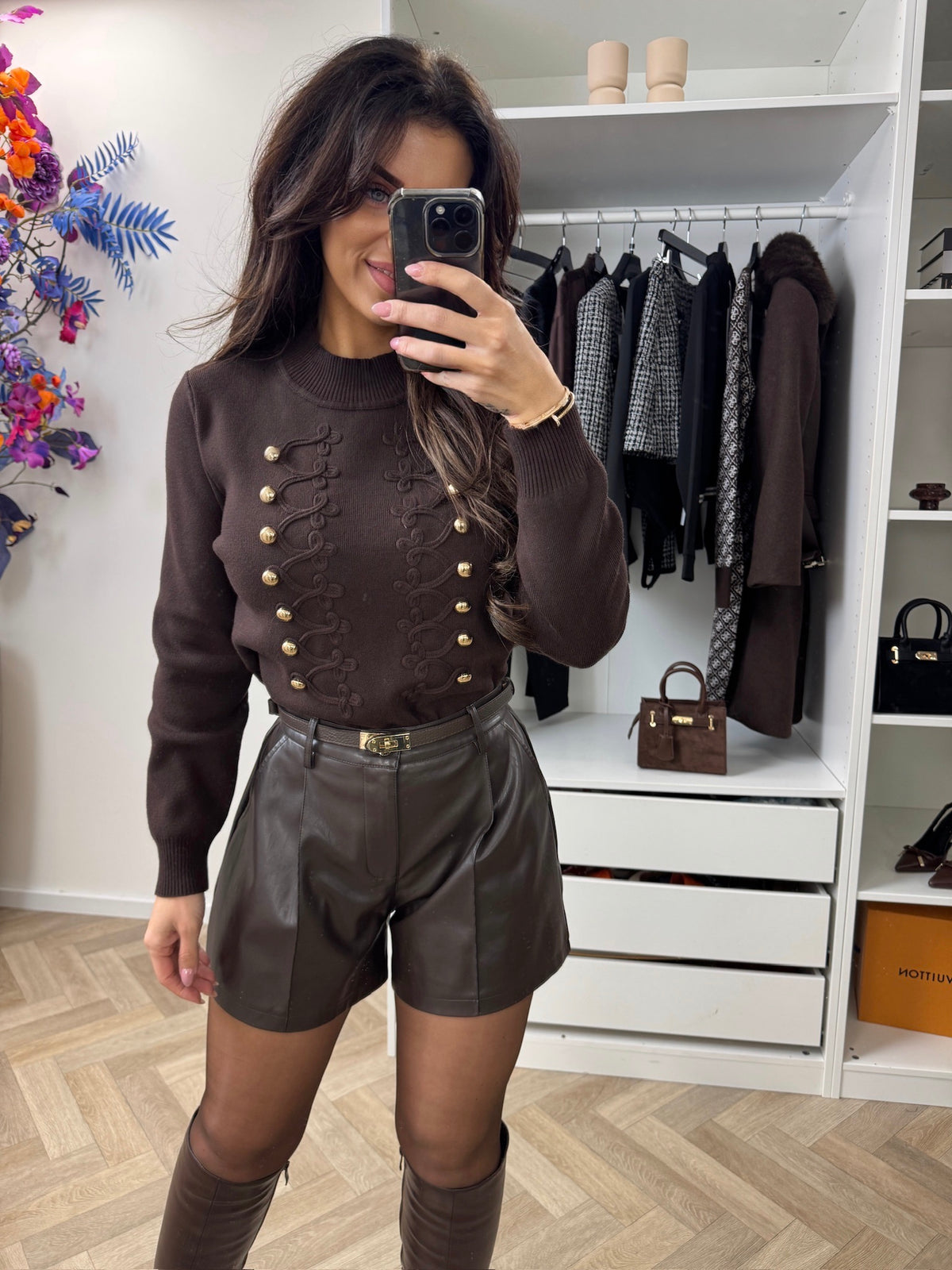 Trui Katie Button Choco MC3063
