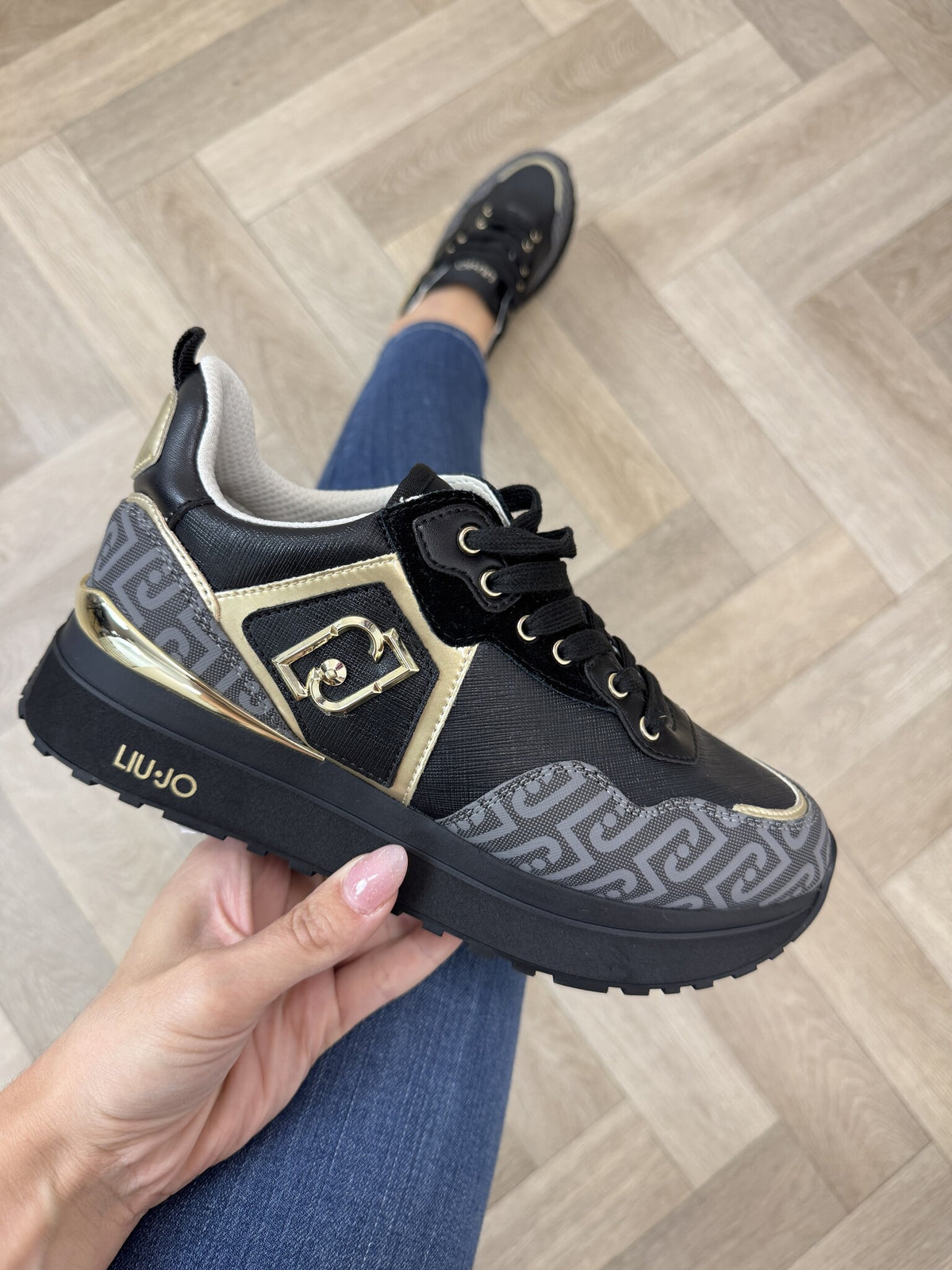 Sneakers Maxi Wonder 01 Logo Black Liu Jo 2013