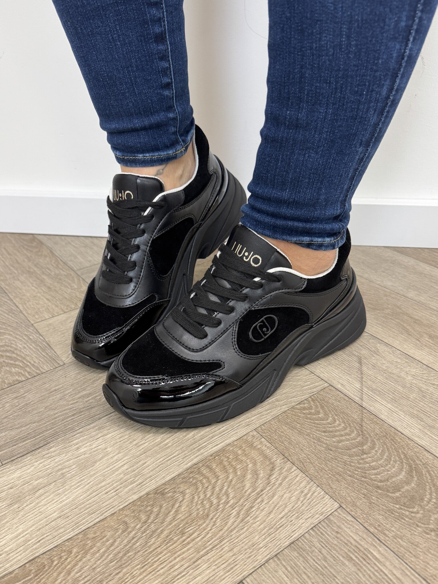 Sneakers Calf Leather Black Suede Liu Jo 2012