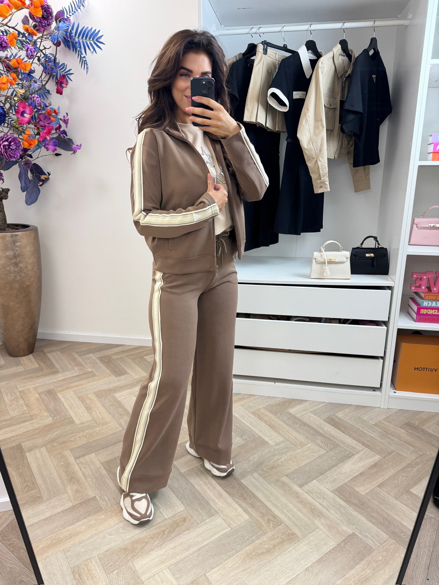 Jacket Merope Taupe Guess 1329