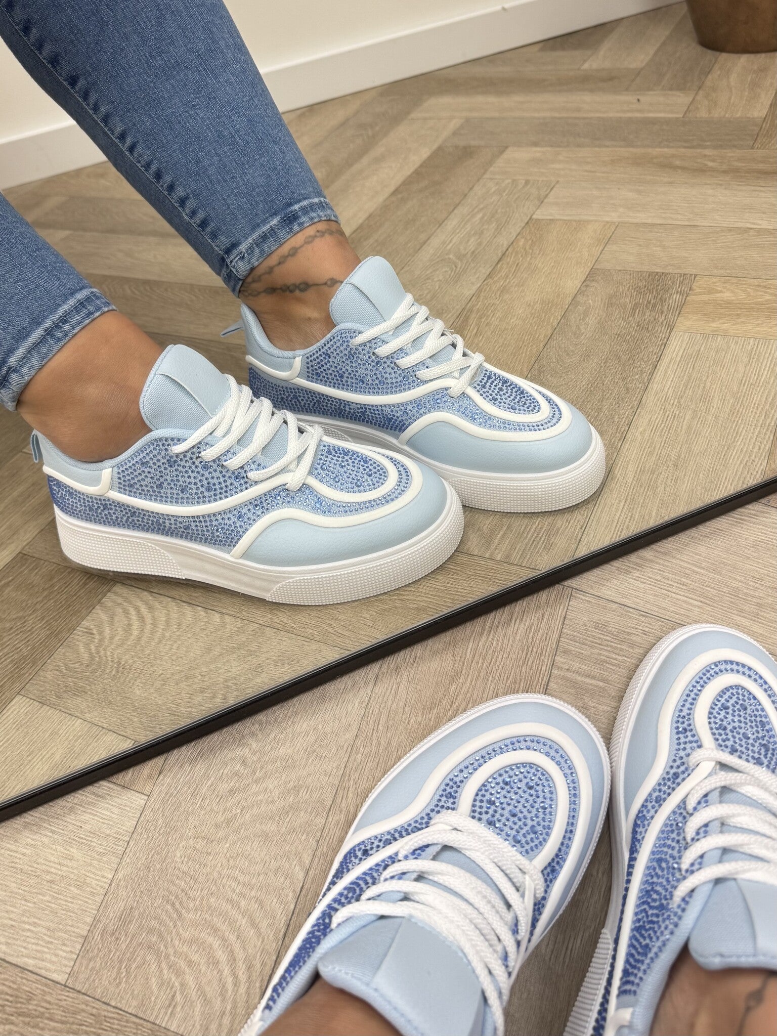 Sneakers Diamonds 9030 light blue