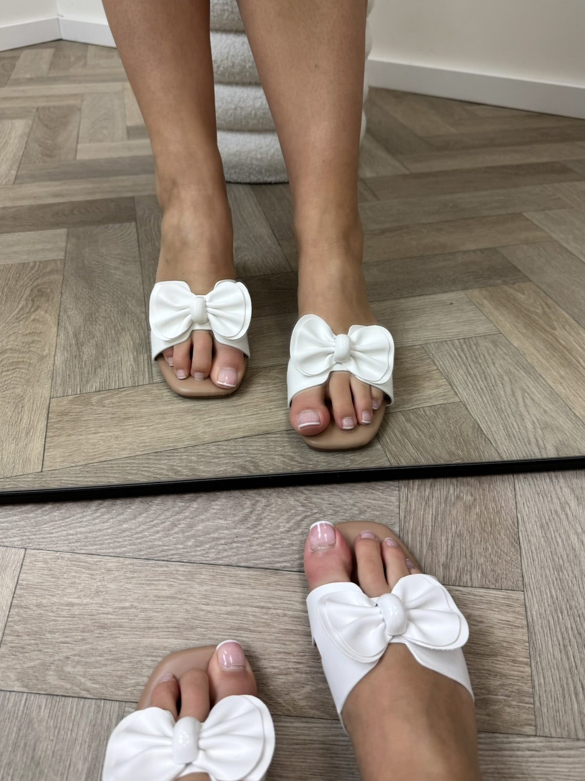 Slippers Bow Bella H005-PL White
