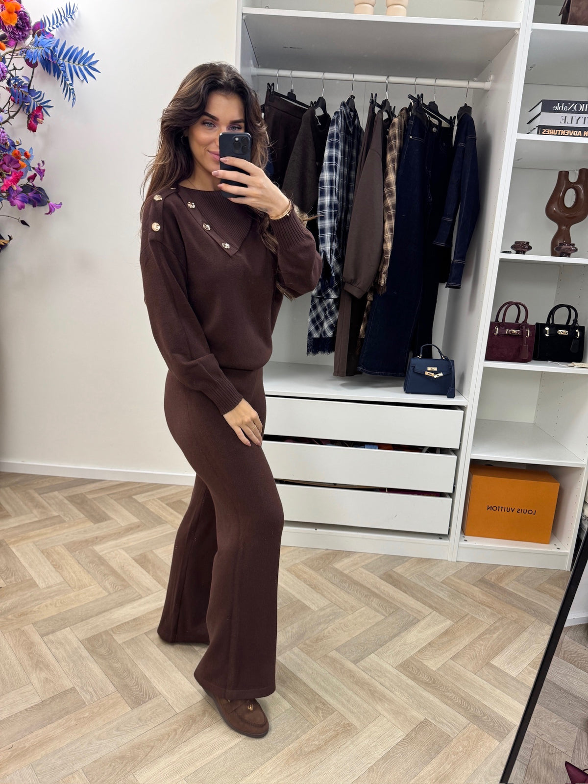 Lounge Set Button Choco W2628
