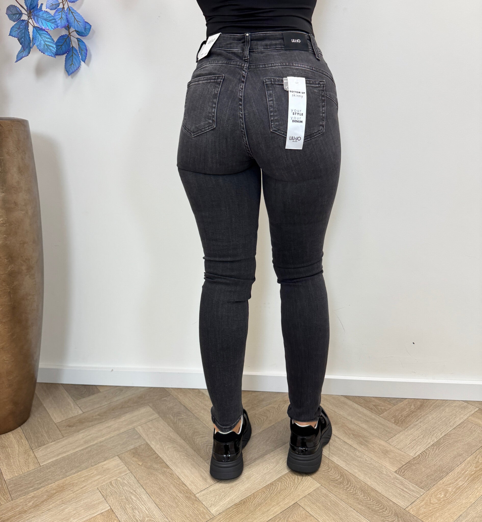 Perfect Jeans Divine High Waist Denim Black Liu Jo 2005