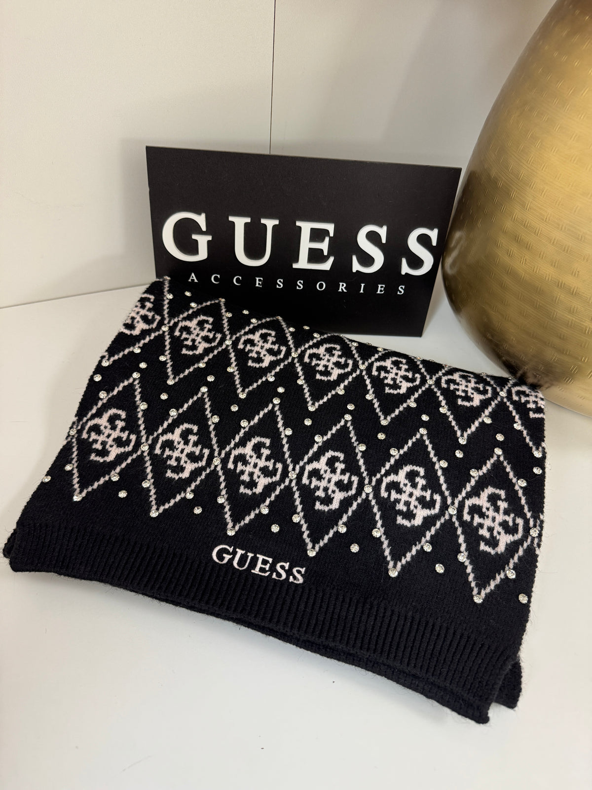 Sjaal Lily 4G Black Guess 1423