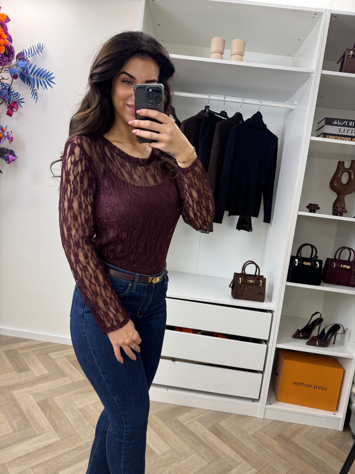 Top Lina Lace Wine