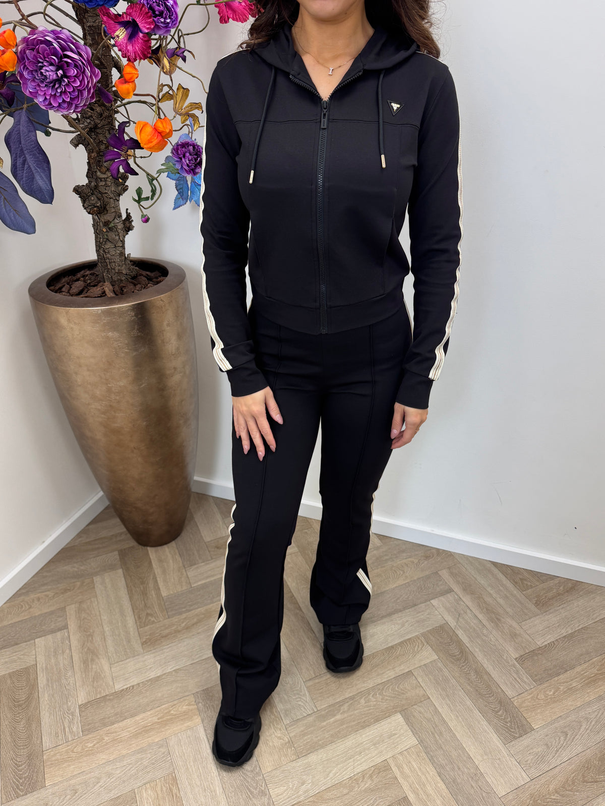 Zip Hoodie Fausta Black Guess 1409
