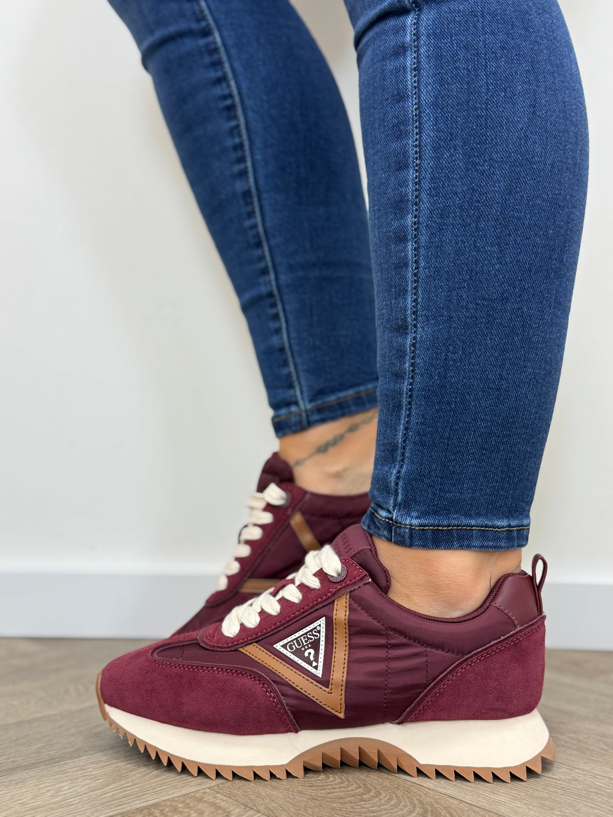 Sneakers Bail2 Wine Guess 1435