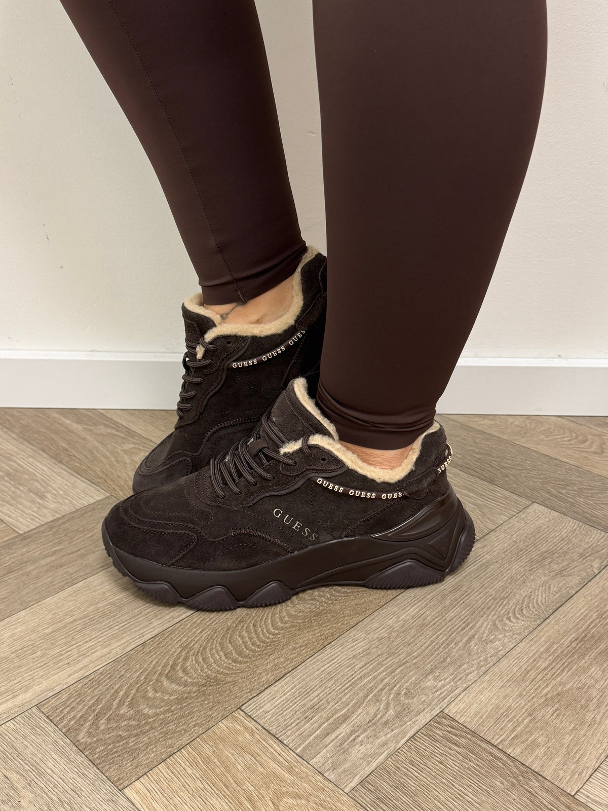 Sneakers Micola Suede Choco Guess 1432