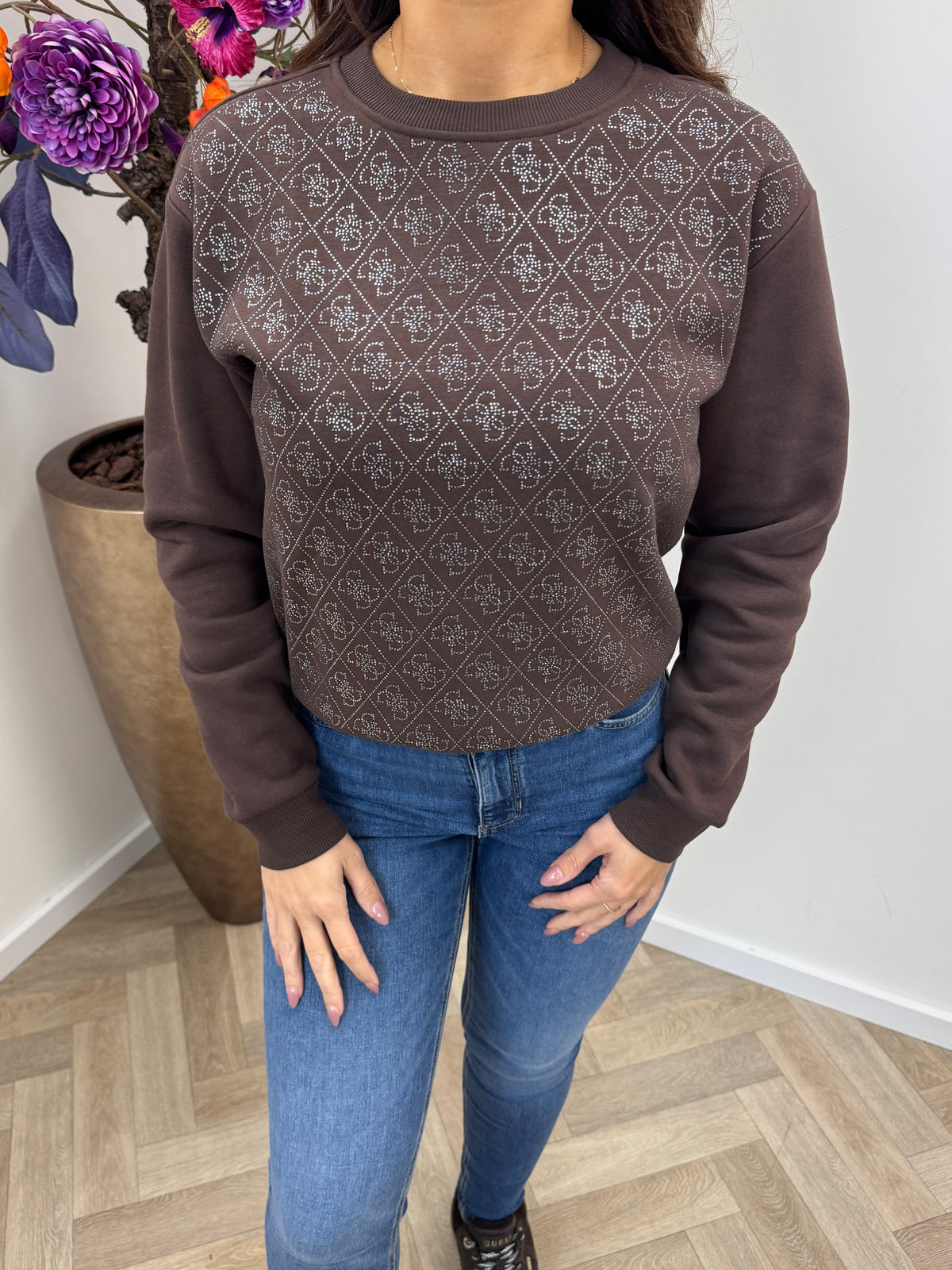 Sweater Allover Crystals Choco Guess 1455