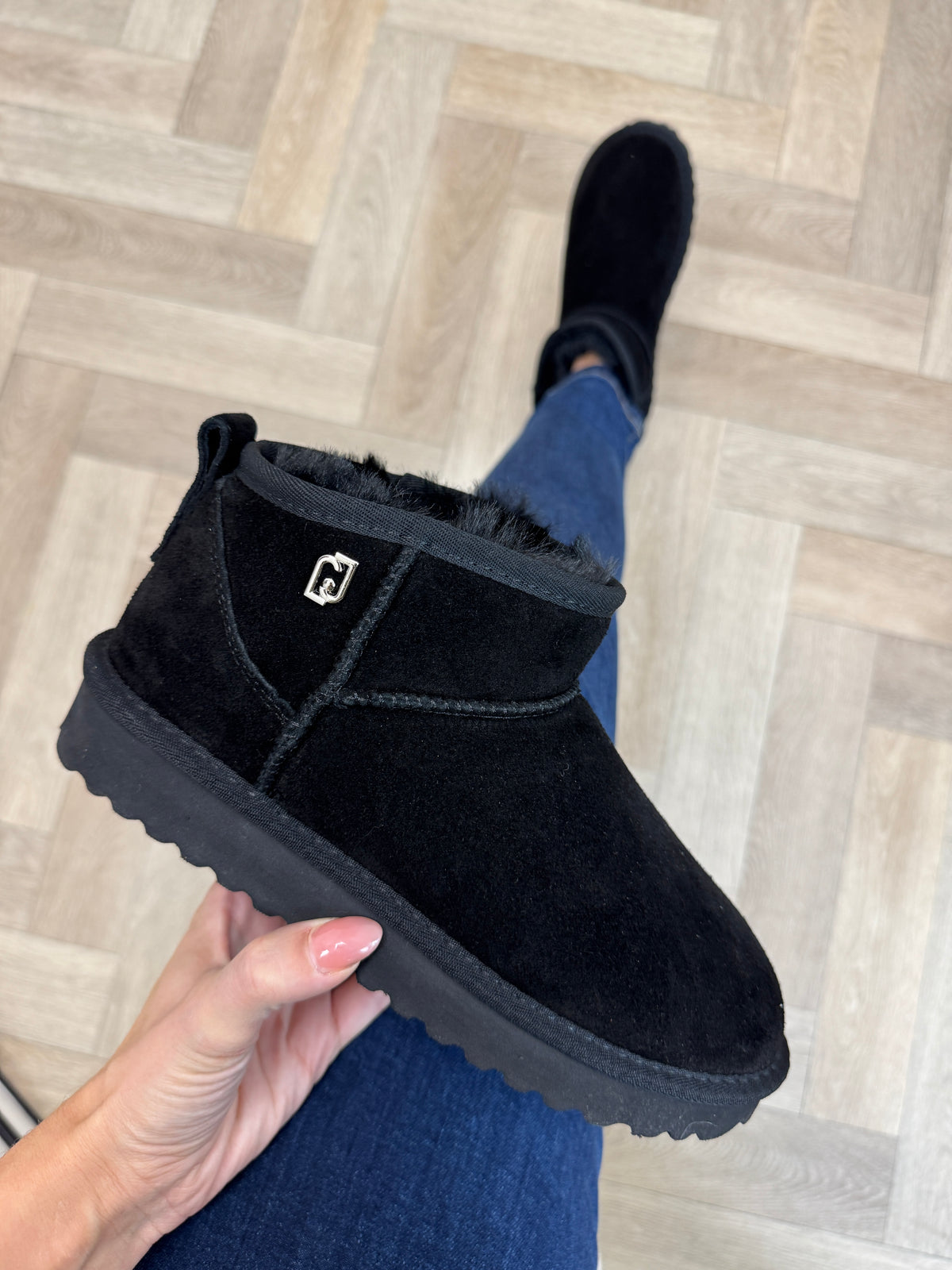 Mini Uggies Cow Suede Jill Black Liu Jo 2022