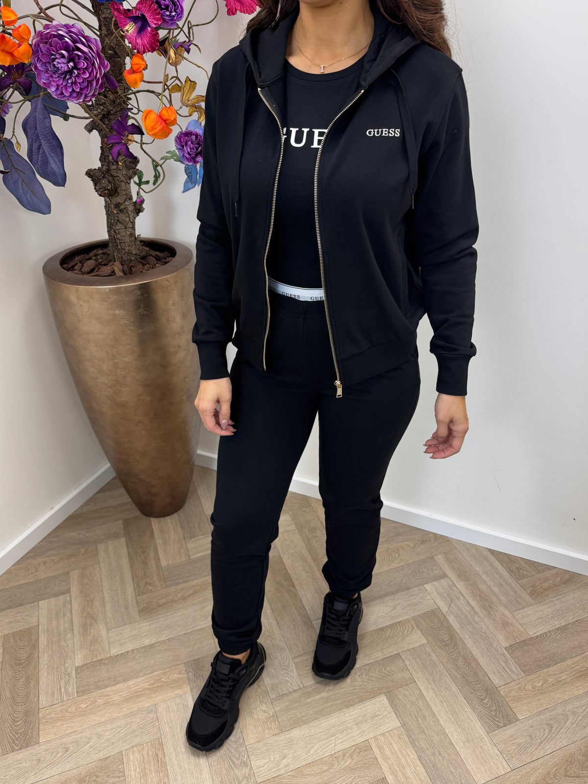 Zipper Jacket Sofia Black Guess 1429