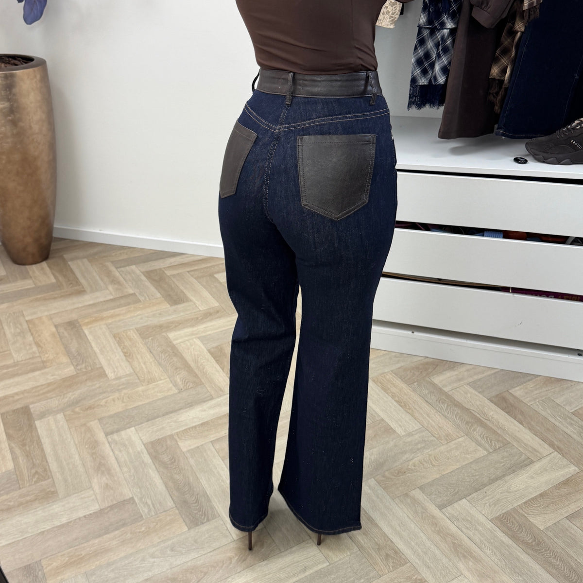 Jeans Leather Pockets Y5592