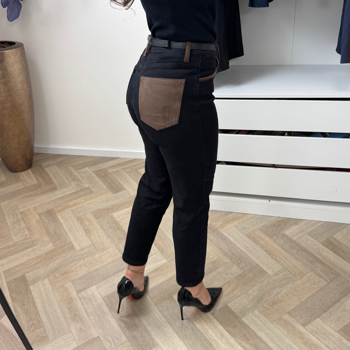 Jeans Suede Look Pocket Choco Black MG1414