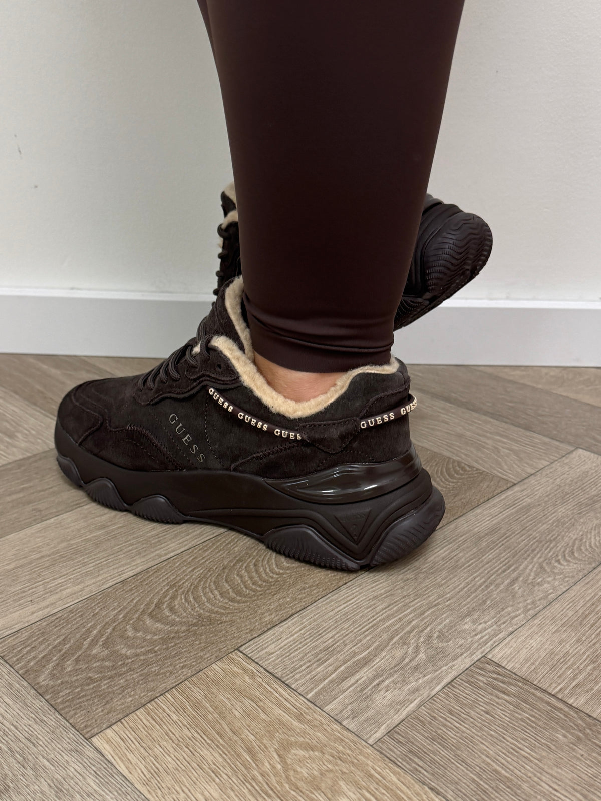 Sneakers Micola Suede Choco Guess 1432