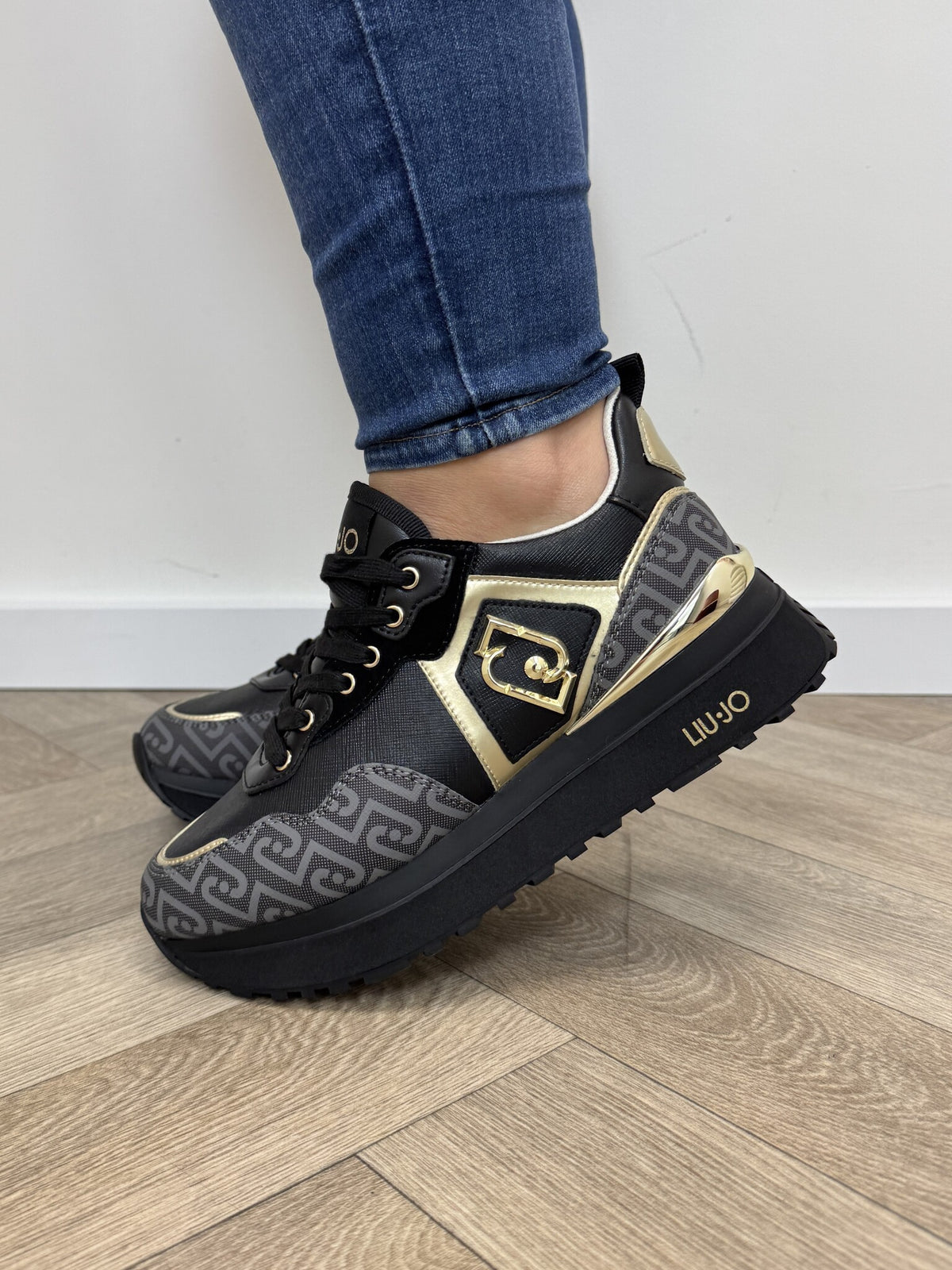 Sneakers Maxi Wonder 01 Logo Black Liu Jo 2013