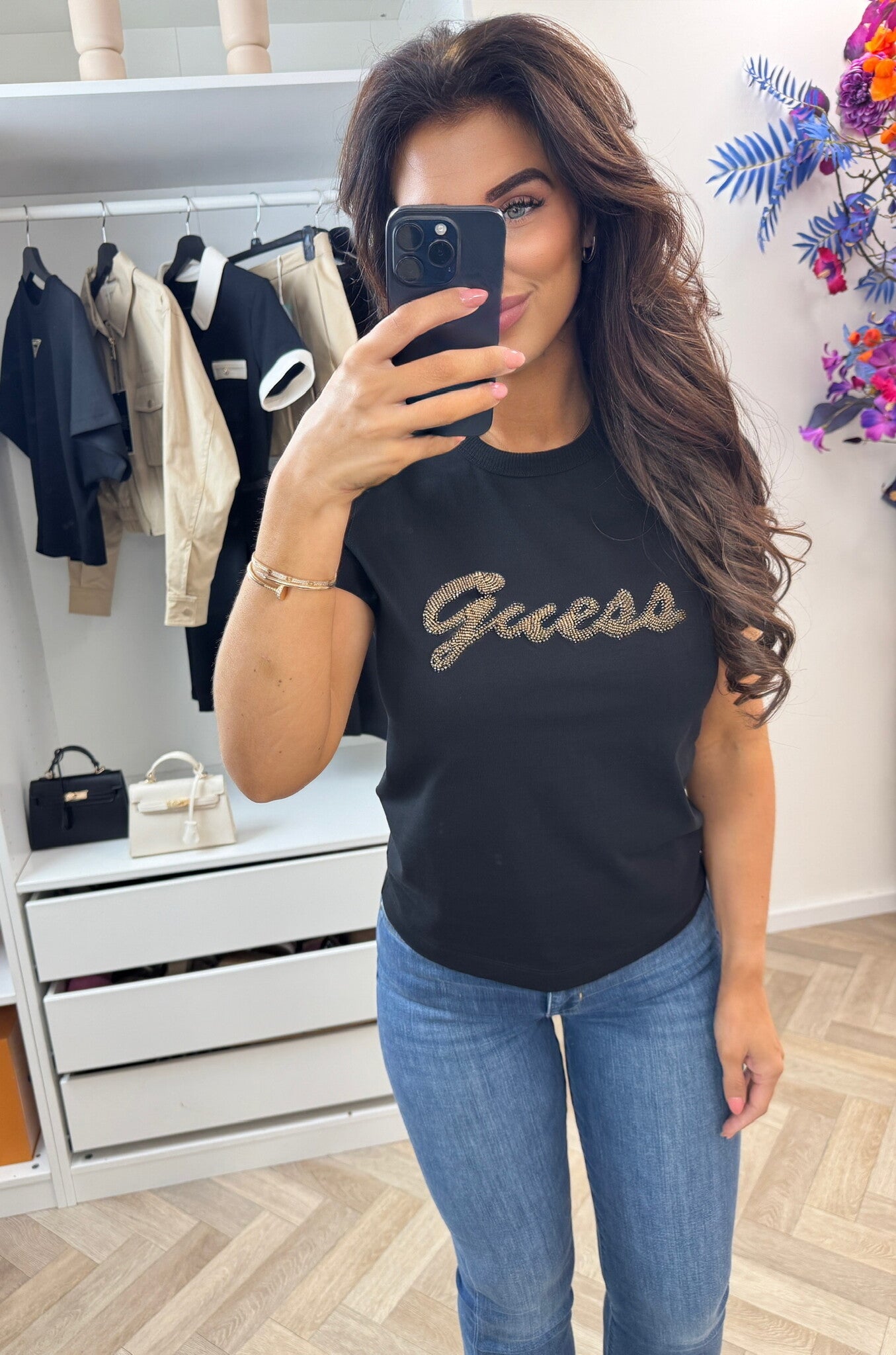 T-shirt Beads Script Guess Black 1336