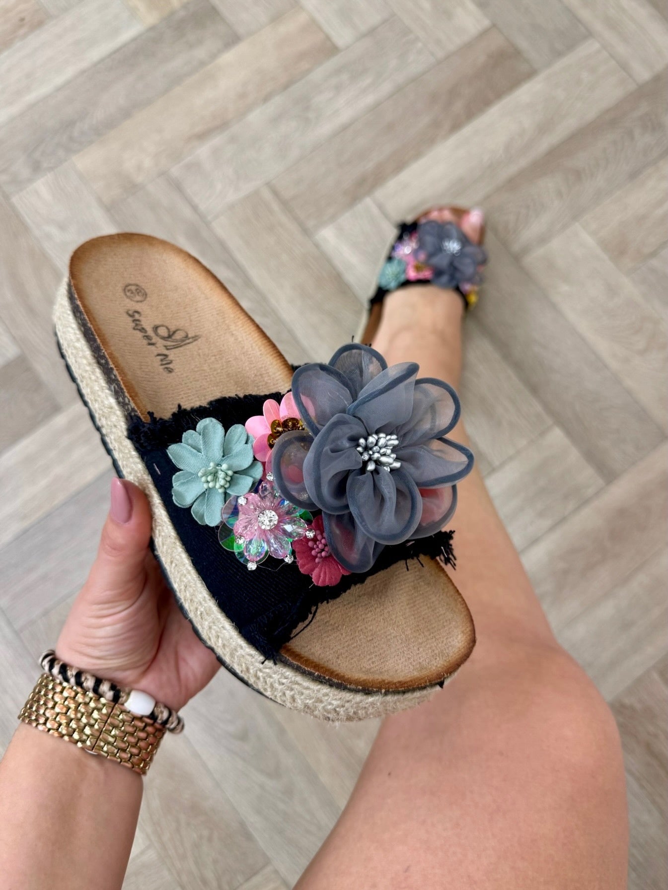 Slippers Flowers Colors AM-307 Black