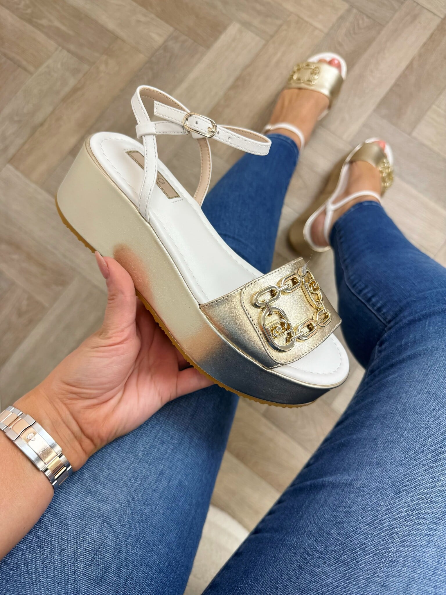 Sandal Flo Calf Leather Gold Liu Jo 1878